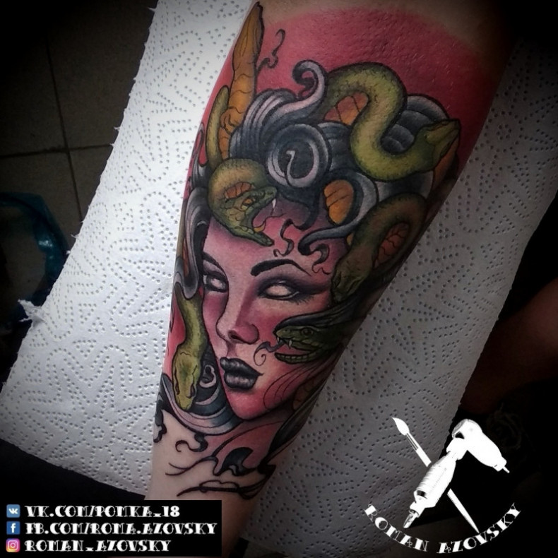 Meduse unterarm bunte, photo - Tattoo-Meister Barb Tattoo