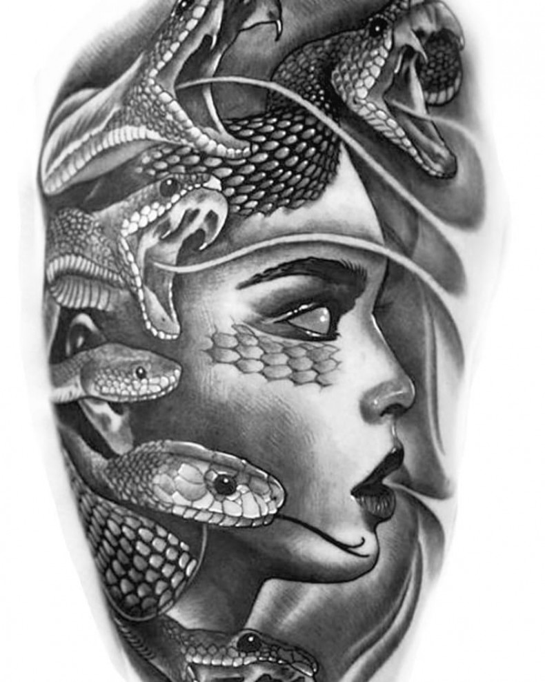 Black and grey medusa woman face, photo - Tattoo Master Barb Tattoo