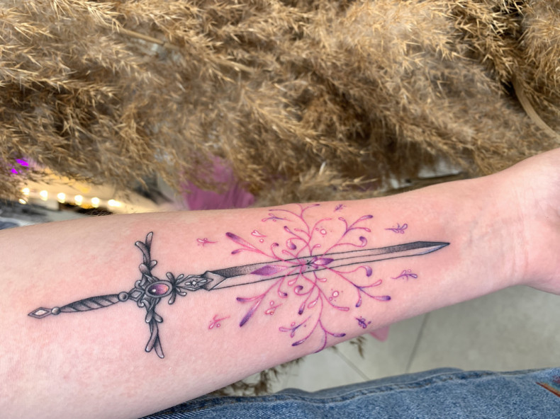 Sword colorful, photo - Tattoo Master Barb Tattoo