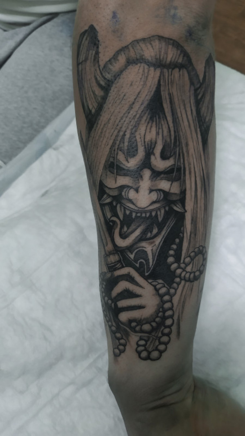 Anime-Serie demon monster, photo - Tattoo-Meister Barb Tattoo