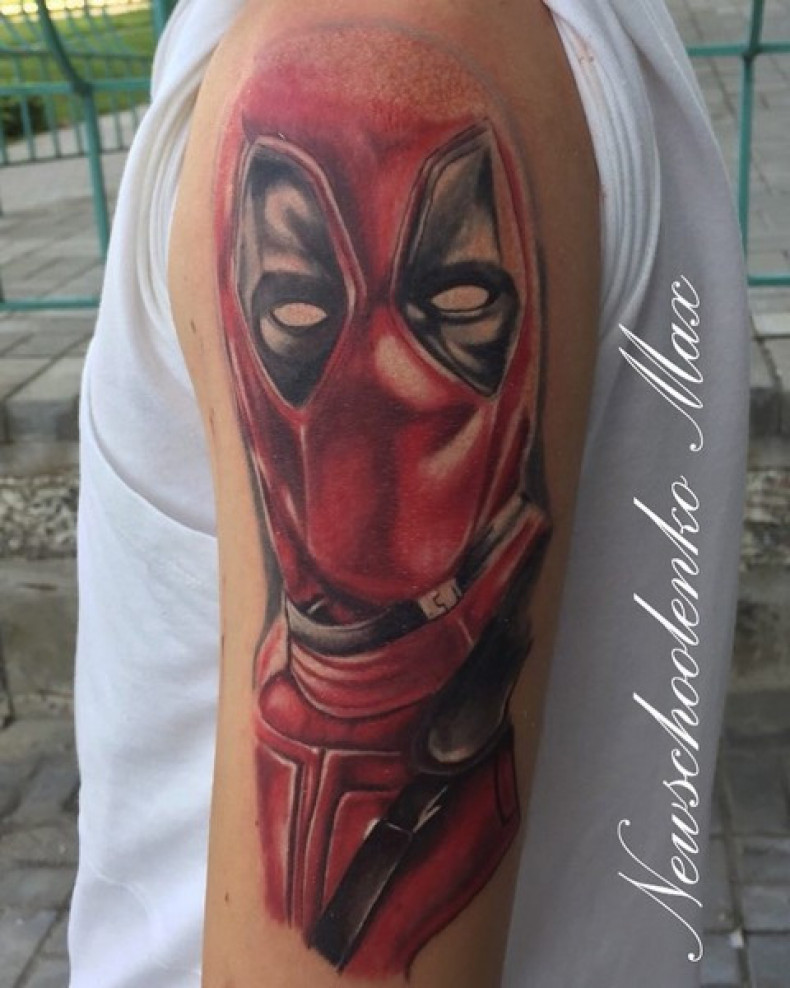 Deadpool marvel kolorowy, photo - Tatuażysta Barb Tattoo