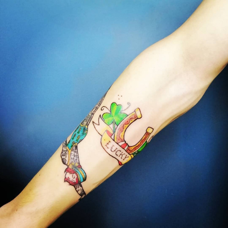 Koniczyna podkowa kolorowy, photo - Tatuażysta Barb Tattoo