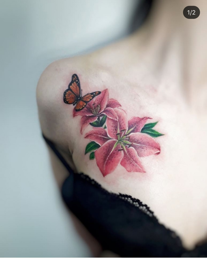 Lily colorful, photo - Tattoo Master Barb Tattoo