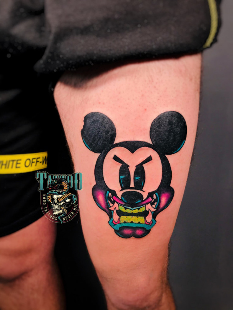 Micky Maus cartoon bunte, photo - Tattoo-Meister Barb Tattoo