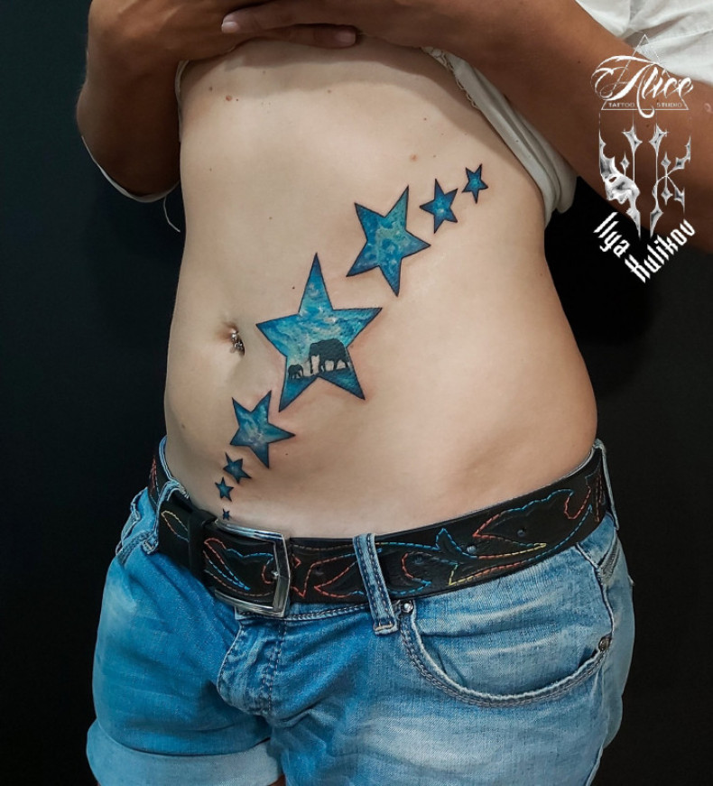 Star stomach colorful, photo - Tattoo Master Barb Tattoo