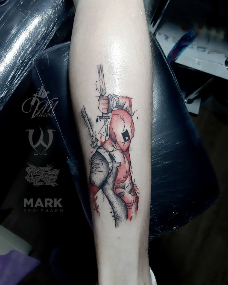 Deadpool marvel bunt, photo - Tattoo-Meister Barb Tattoo