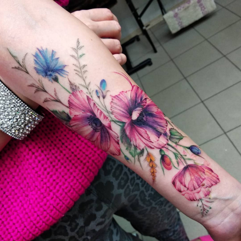 Cornflower colorful floral, photo - Tattoo Master Barb Tattoo