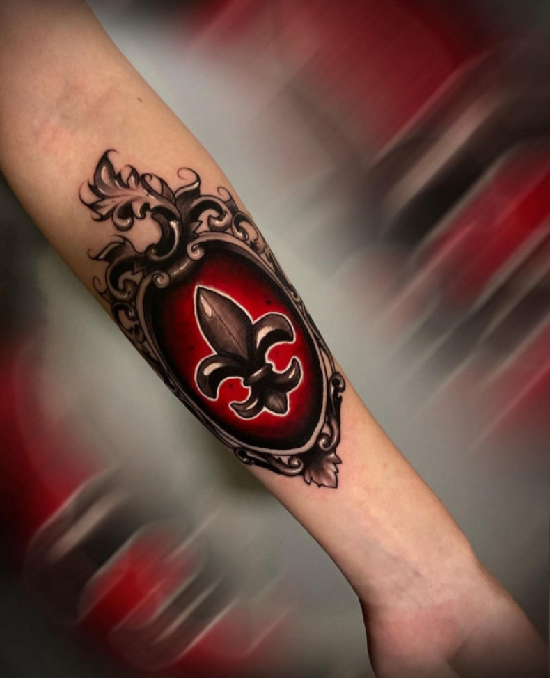 Barokowy fleur-de-lis kolorowy, photo - Tatuażysta Barb Tattoo