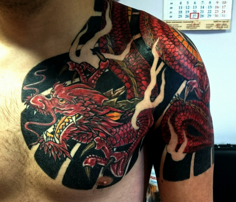 Blackwork Drache Cool, photo - Tattoo-Meister Barb Tattoo