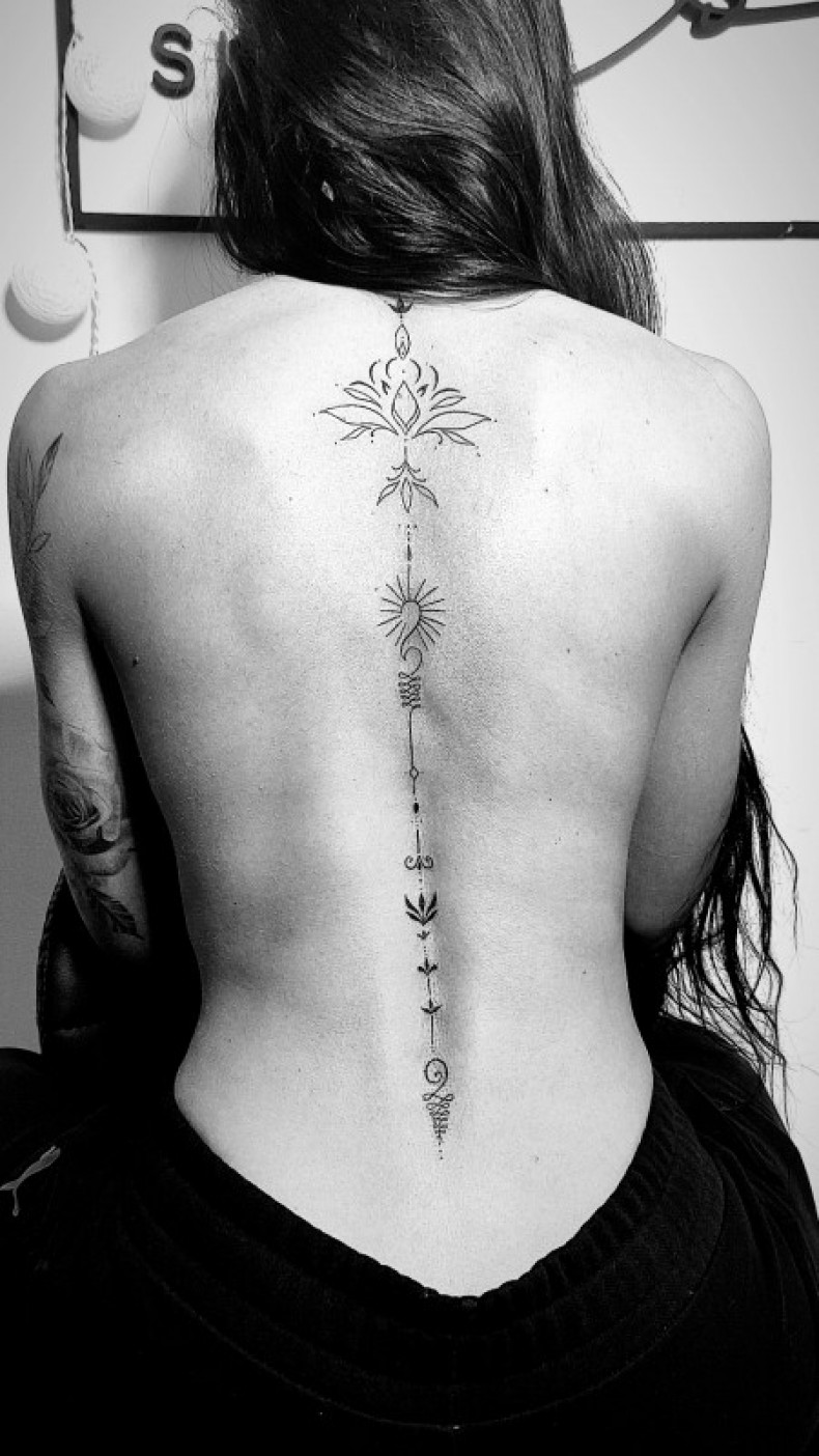 Unalome lotus flower back, photo - Tattoo Master Barb Tattoo