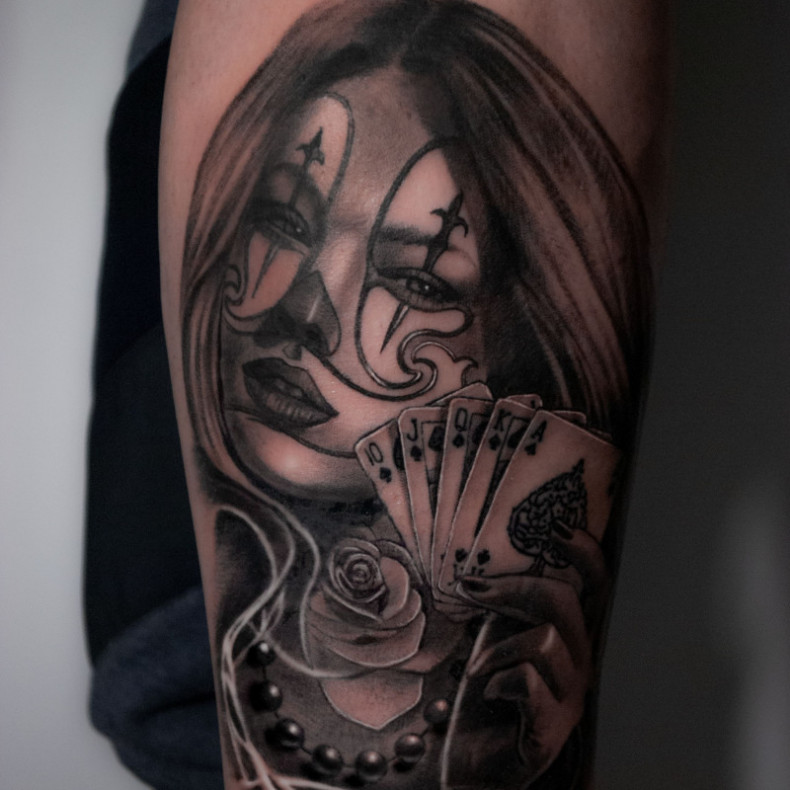 Dziewczyna karty chikano, photo - Tatuażysta Barb Tattoo