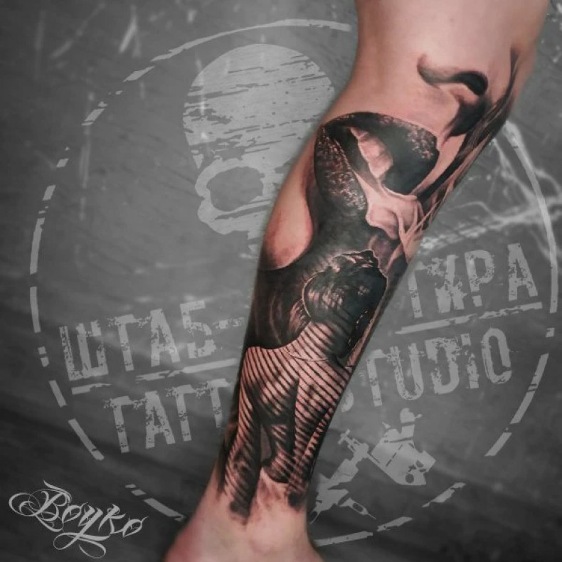 Viel Arbeit, 9 Stunden Arbeit, kostet 11.000 UAH, photo - Tattoo-Meister Barb Tattoo