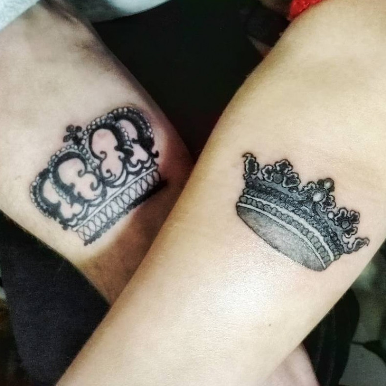 Crown couple, photo - Tattoo Master Barb Tattoo