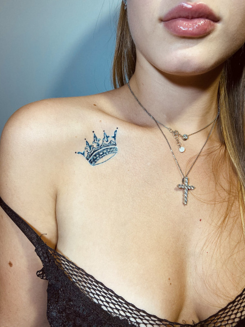 Crown, photo - Tattoo Master Barb Tattoo