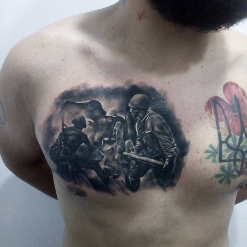 На груди солдат, photo - Тату мастер Barb Tattoo