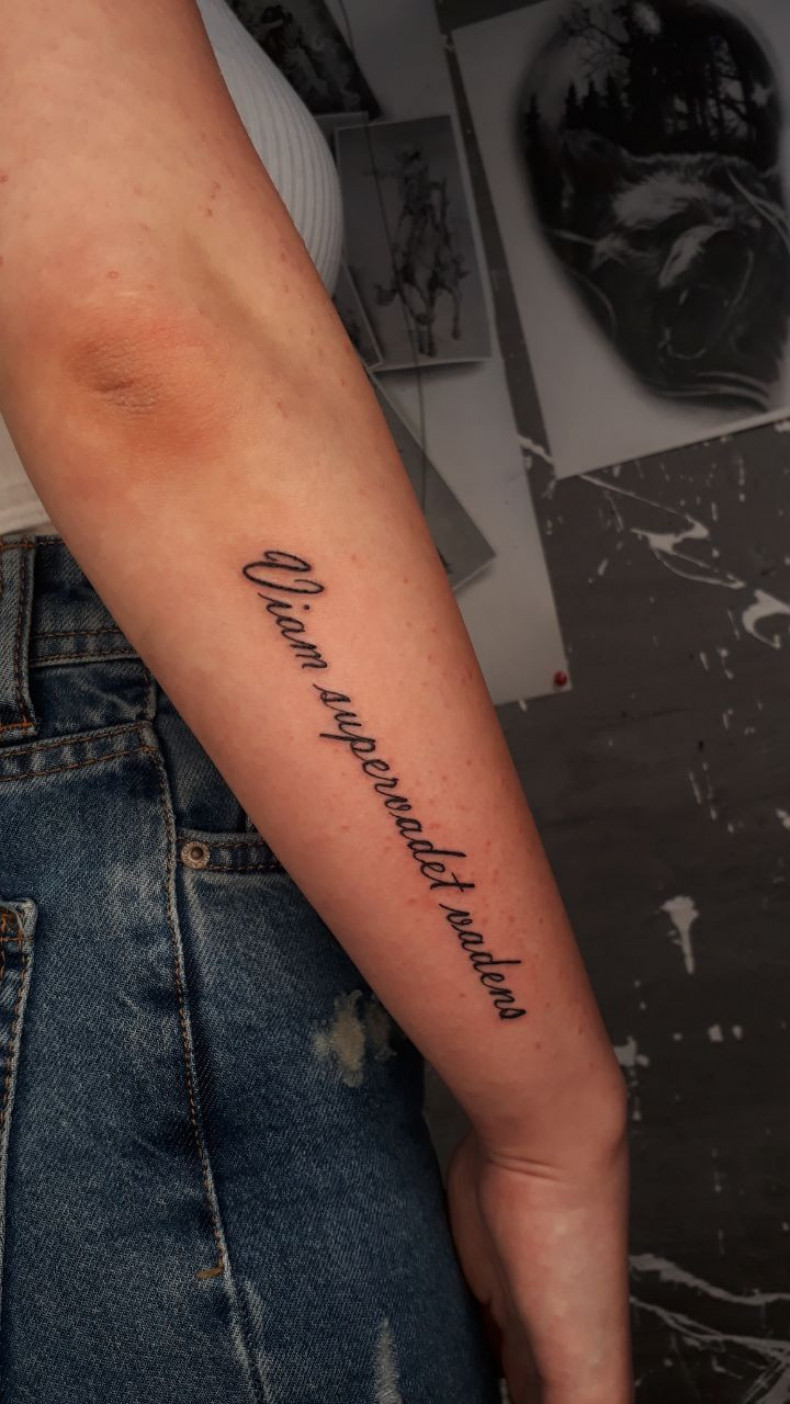 Napis na przedramieniu 12x3cm, 1300 UAH., photo - Tatuażysta Barb Tattoo