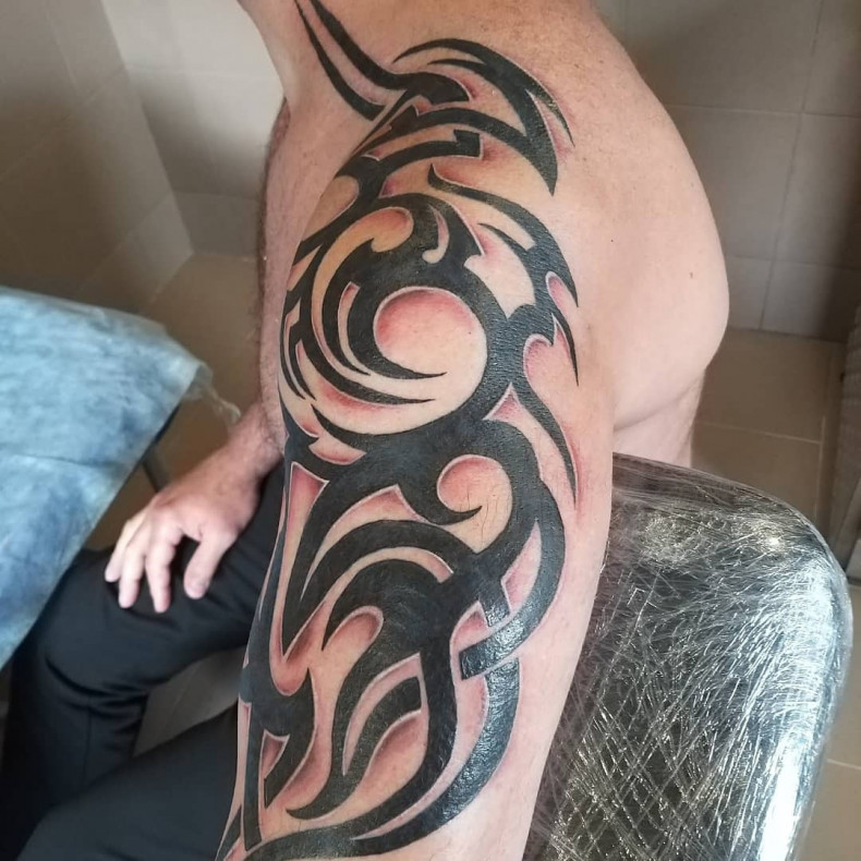 Tribal, photo - Tatuażysta Barb Tattoo