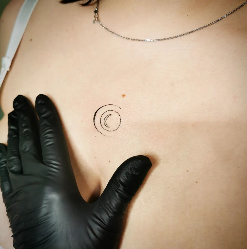 Circle small mini, photo - Tattoo Master Barb Tattoo