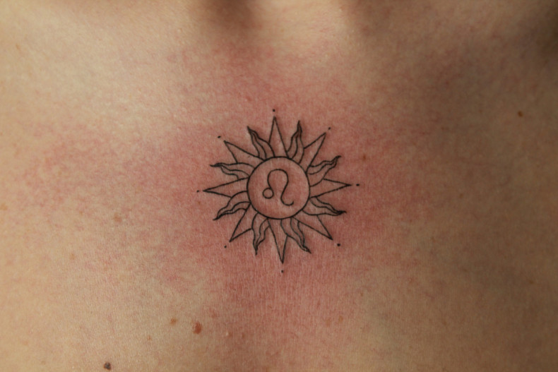 Znak zodiaku lew Minimalistyczny, photo - Tatuażysta Barb Tattoo