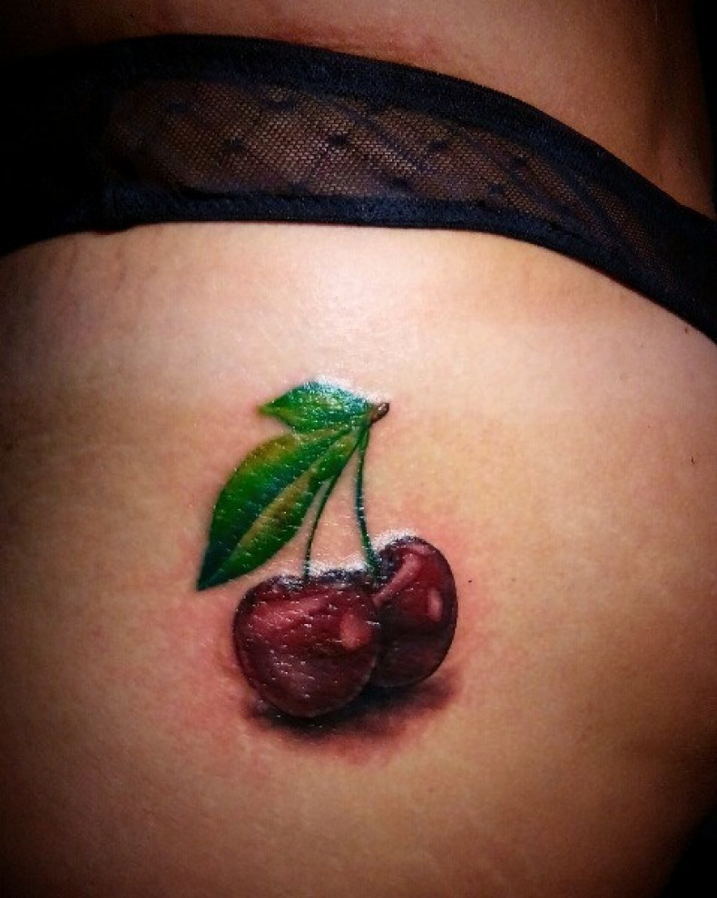 Cherry butt, photo - Tattoo Master Barb Tattoo