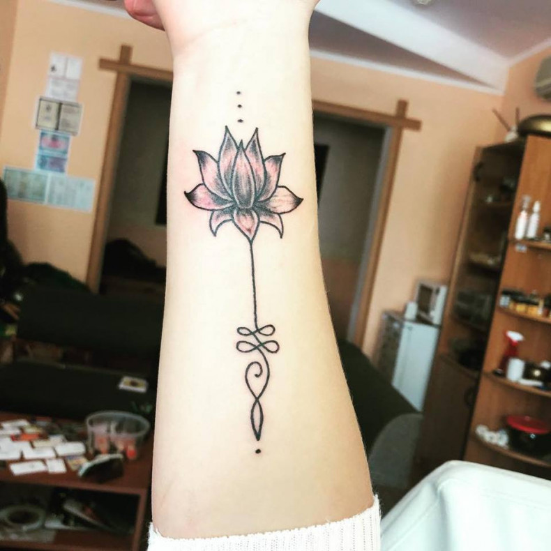 Unalome lotus flower, photo - Tattoo Master Barb Tattoo