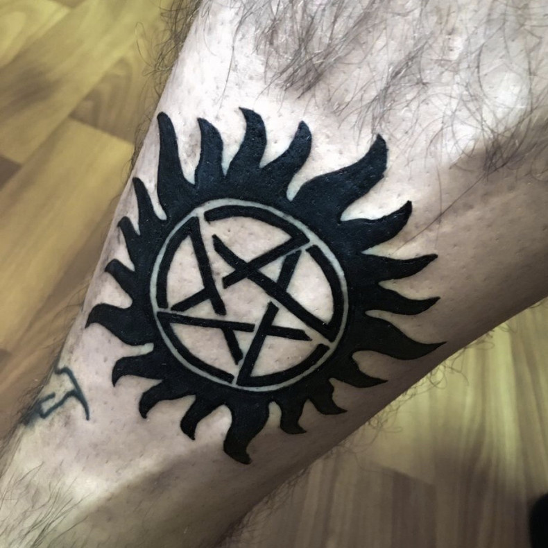 Star symbol, photo - Tattoo Master Barb Tattoo