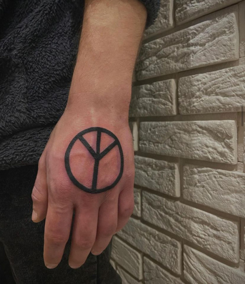 Символ пацифик, photo - Тату мастер Barb Tattoo