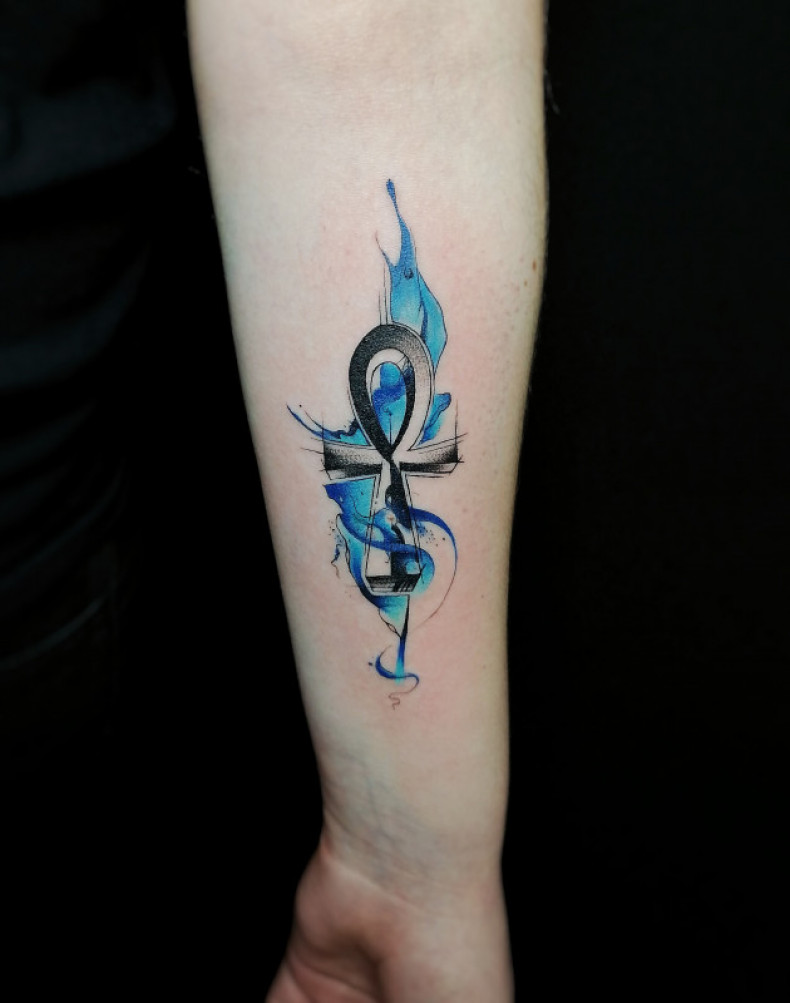 Aquarell kreuz ankh, photo - Tattoo-Meister Barb Tattoo