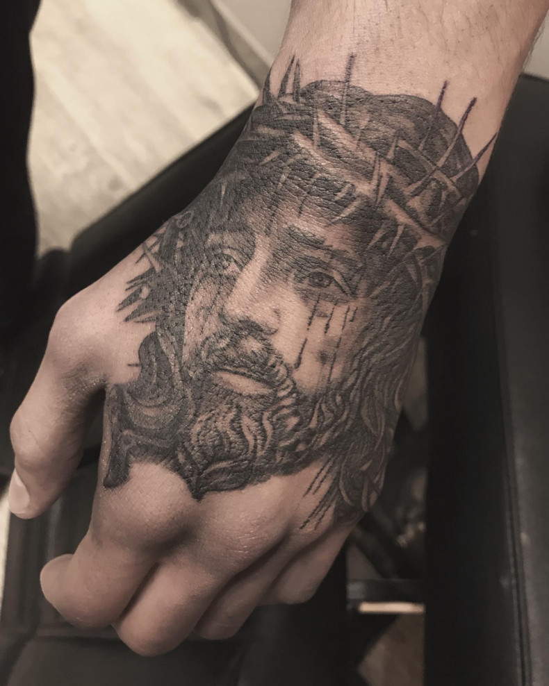 Jesus, photo - Tattoo Master Barb Tattoo