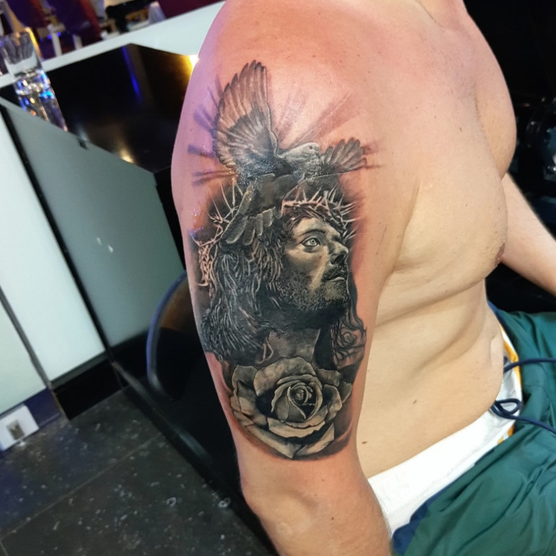 Jesus, photo - Tattoo Master Barb Tattoo