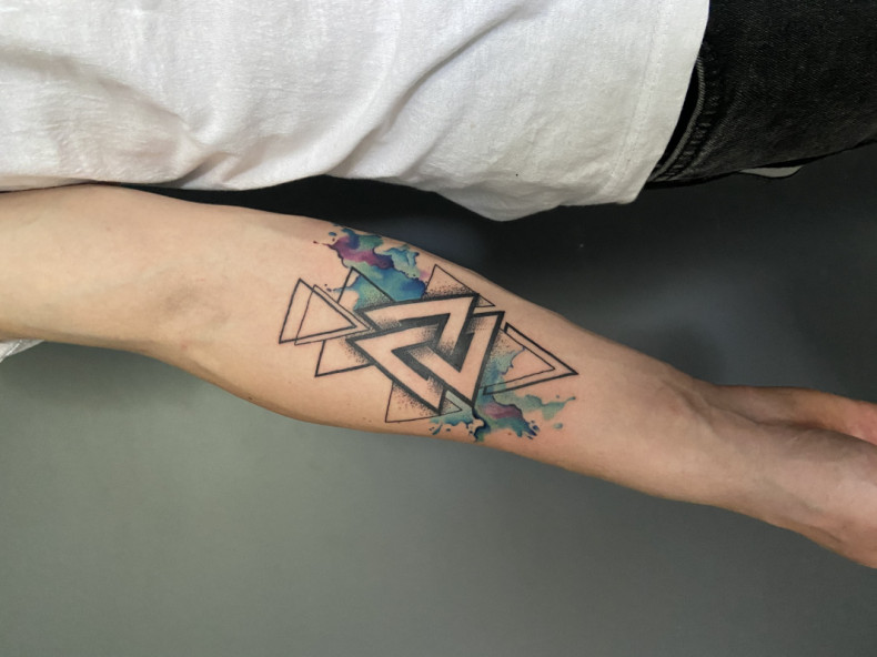 Watercolor valknut, photo - Tattoo Master Barb Tattoo