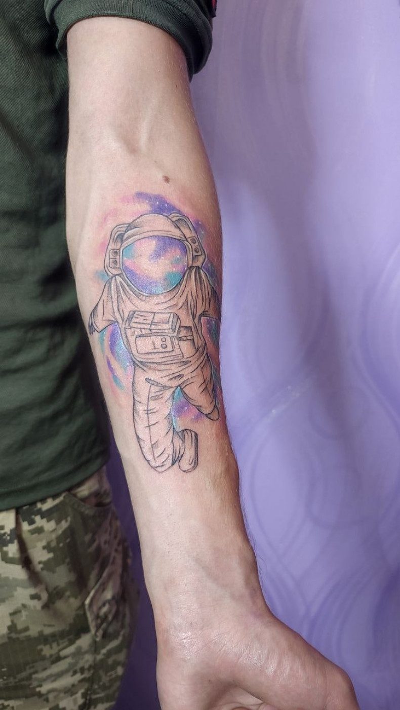 Akwarela astronauta astronaut, photo - Tatuażysta Barb Tattoo