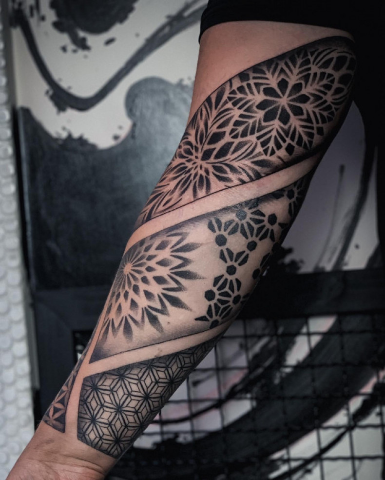 Mandala ozdobny wzory, photo - Tatuażysta Barb Tattoo