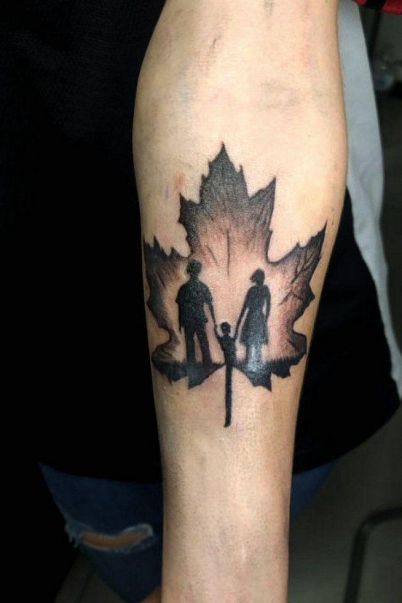 Leaf father son silhouette, photo - Tattoo Master Barb Tattoo