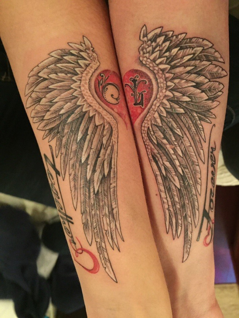 Skrzydła tatuażu, photo - Tatuażysta Barb Tattoo