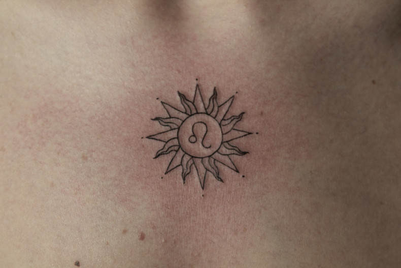 Znak zodiaku lew słońce, photo - Tatuażysta Barb Tattoo