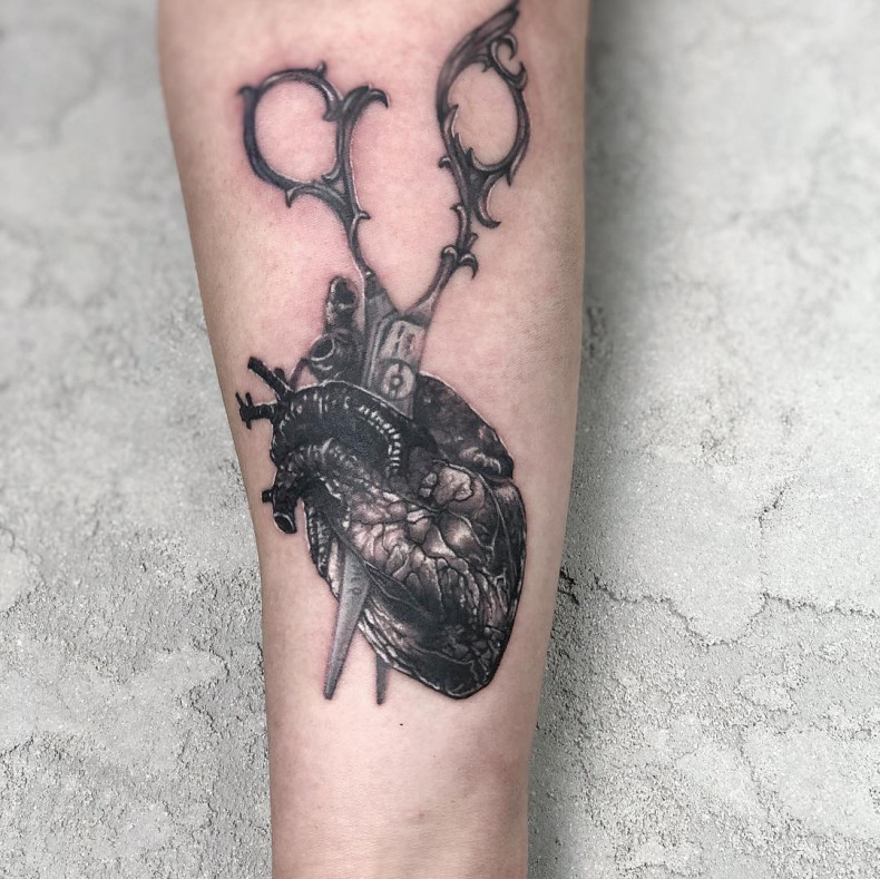 Nożyczki serce, photo - Tatuażysta Barb Tattoo