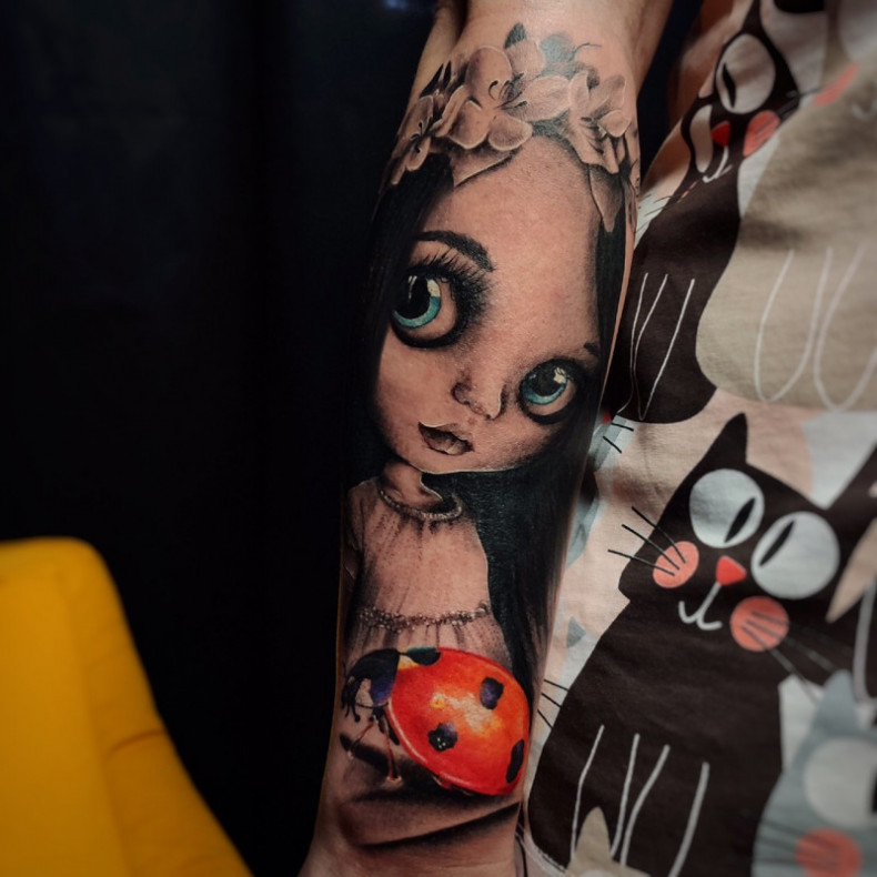 Божья коровка мультяшные, photo - Тату мастер Barb Tattoo