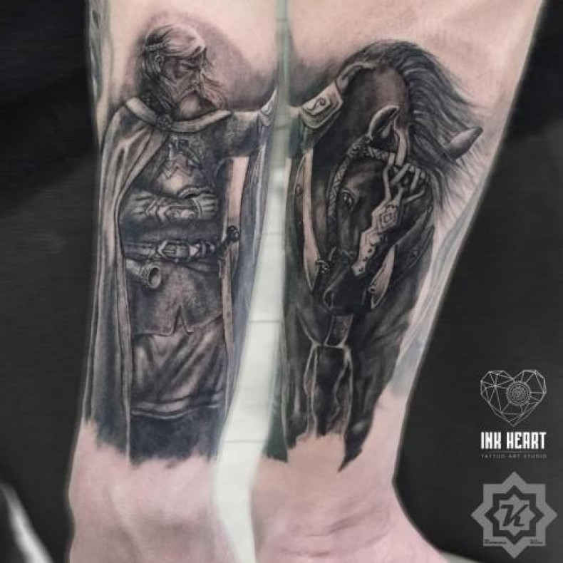 Black and grey hero horse, photo - Tattoo Master Barb Tattoo