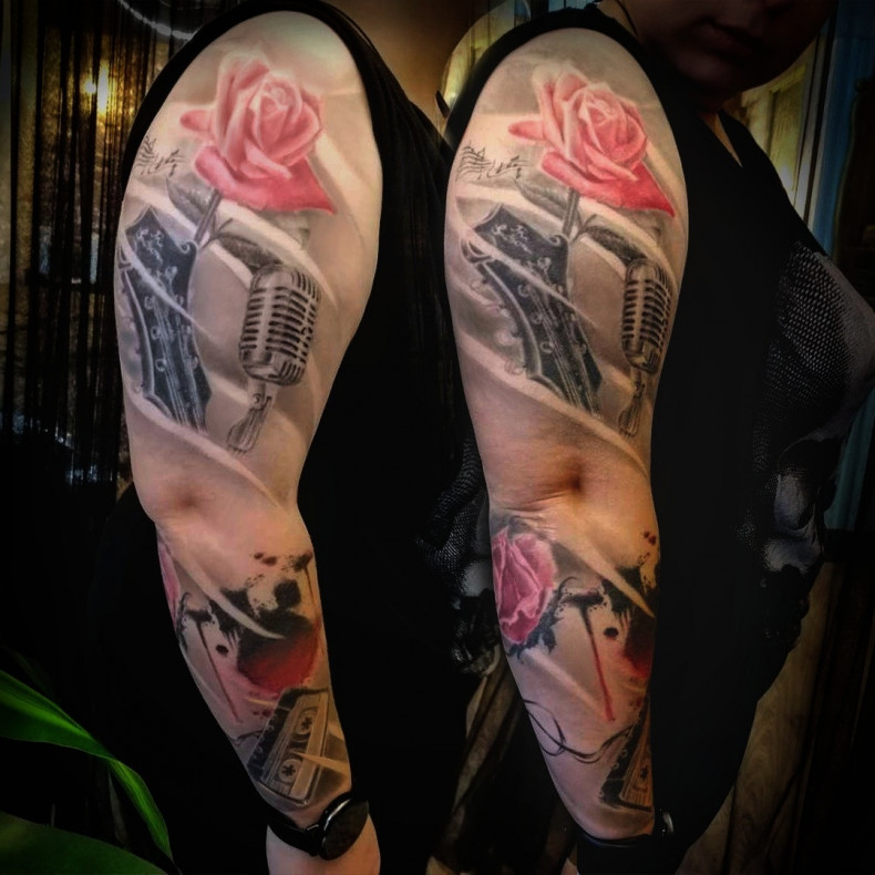 Кассета микрофон, photo - Тату мастер Barb Tattoo