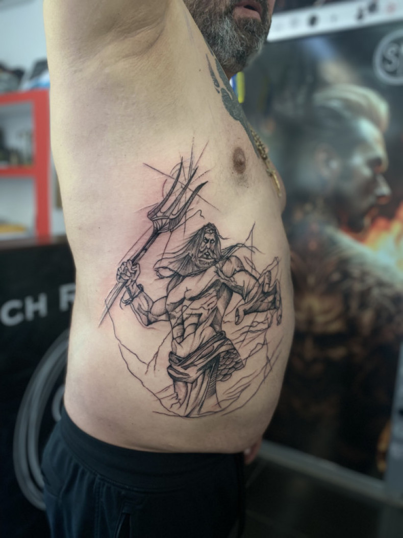 На боку посейдон скетч, photo - Тату мастер Barb Tattoo