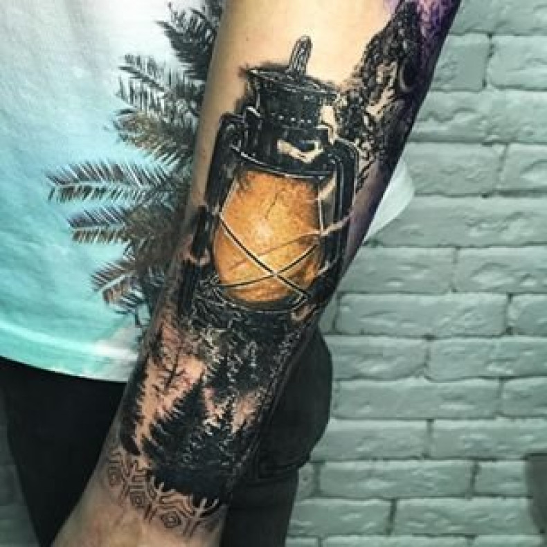 Фонарь, photo - Тату мастер Barb Tattoo