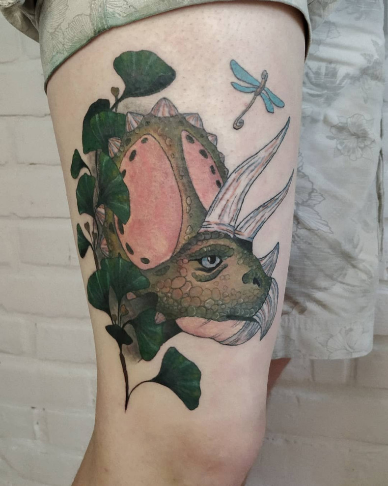 Dinozaur ważka, photo - Tatuażysta Barb Tattoo