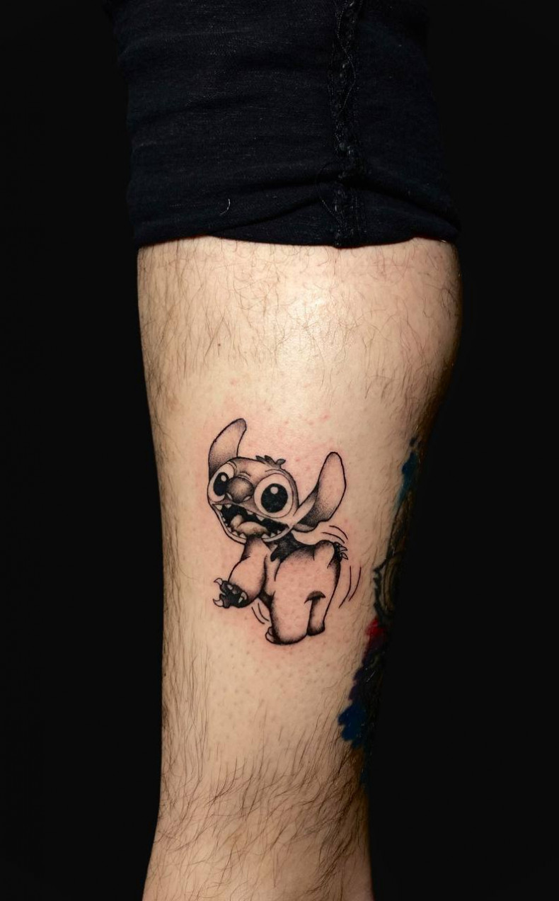 Cartoon lustig Stich, photo - Tattoo-Meister Barb Tattoo