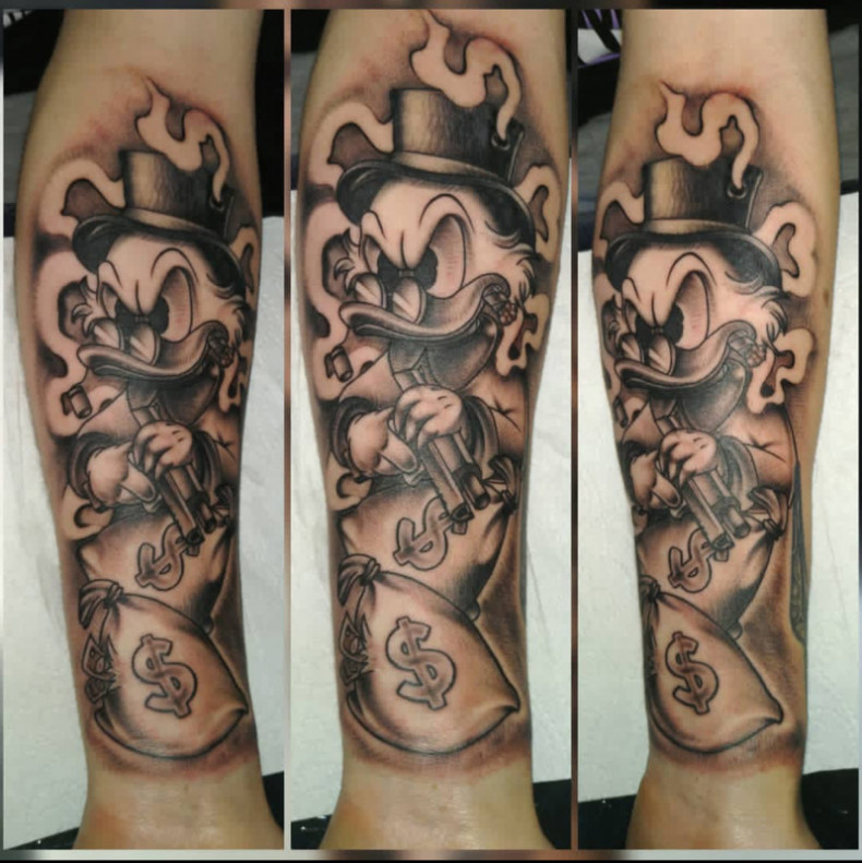 Scrooge McDuck chicano tattoo, photo - Tattoo Master Barb Tattoo