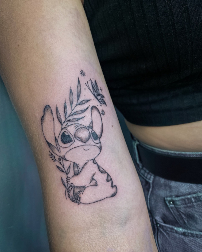 Cartoon Stich, photo - Tattoo-Meister Barb Tattoo