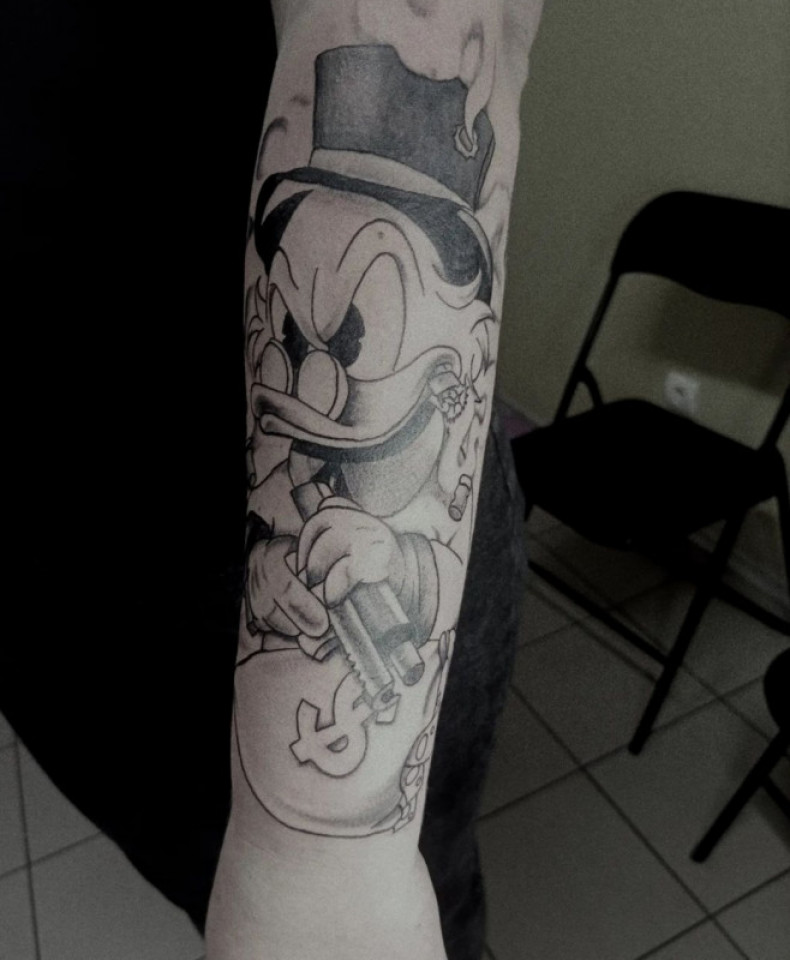 Cartoons Scrooge McDuck, photo - Tattoo Master Barb Tattoo