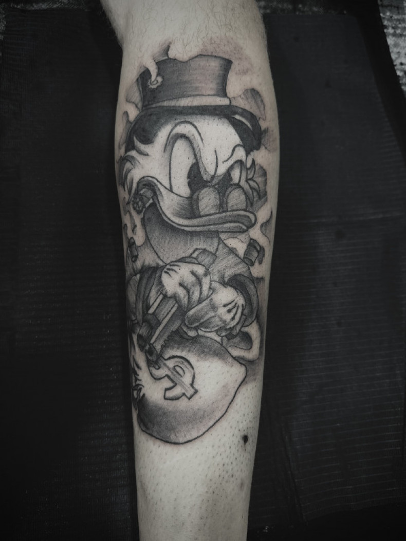 Cartoons Scrooge McDuck, photo - Tattoo Master Barb Tattoo