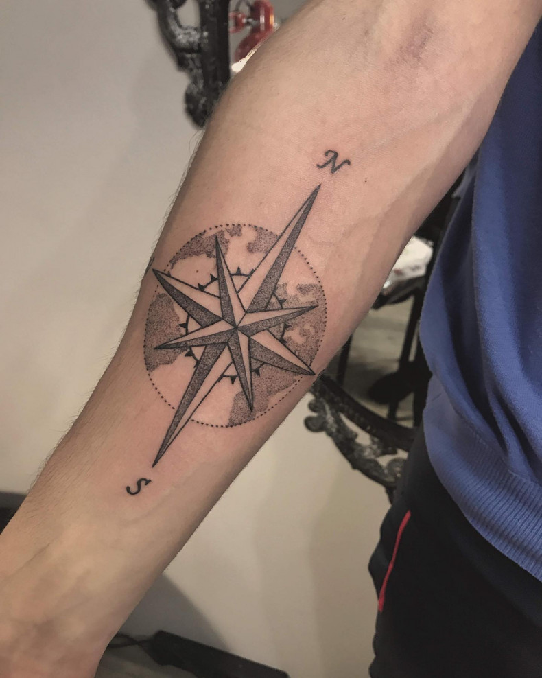 Mapa różawiatru, photo - Tatuażysta Barb Tattoo