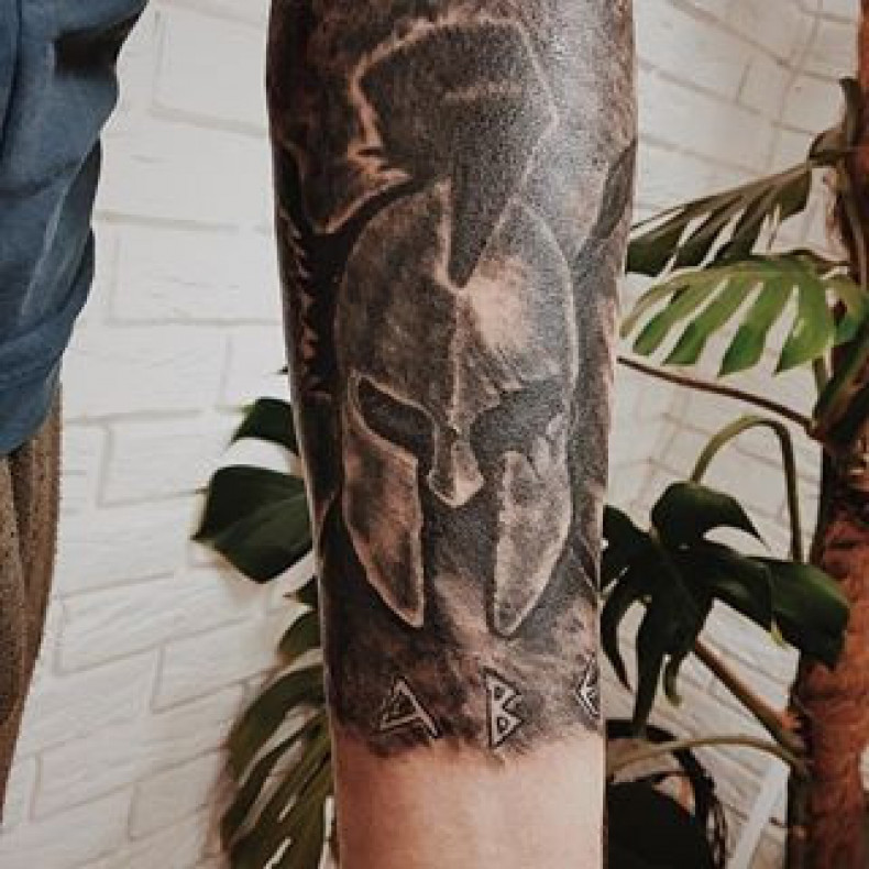 Спартанец шлем, photo - Тату мастер Barb Tattoo